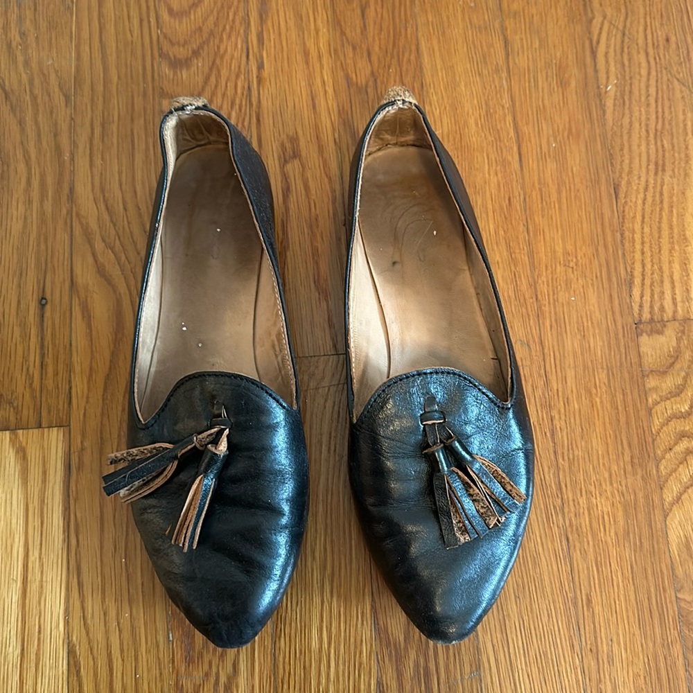 Handmade black leather loafers with tassels - Size 8.5